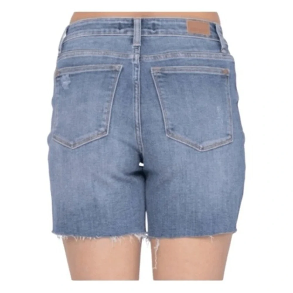 Judy Blue High Waisted Lightly Distressed Jean‎ Shorts 6